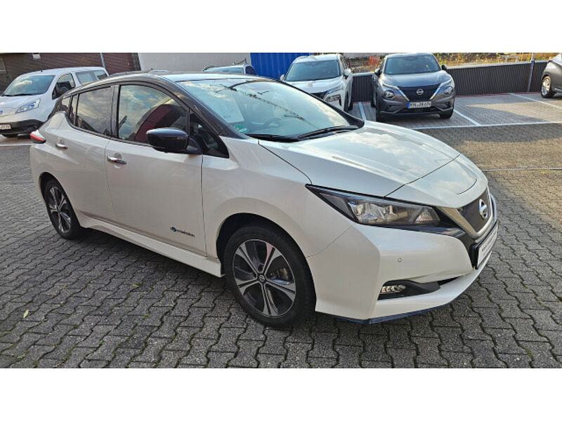 Nissan Leaf N-Connecta 40 kW Winterpaket