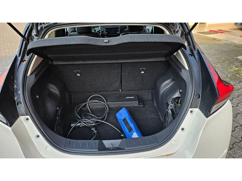 Nissan Leaf N-Connecta 40 kW Winterpaket